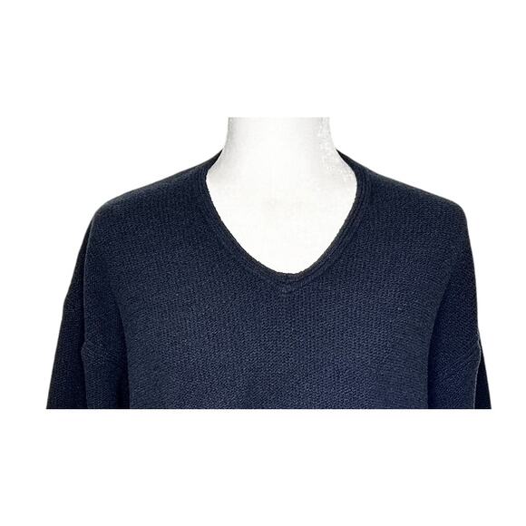 Perry Ellis Dark Black Boucle V-Neck Long Sleeve Pull Over Sweater - Picture 3 of 8